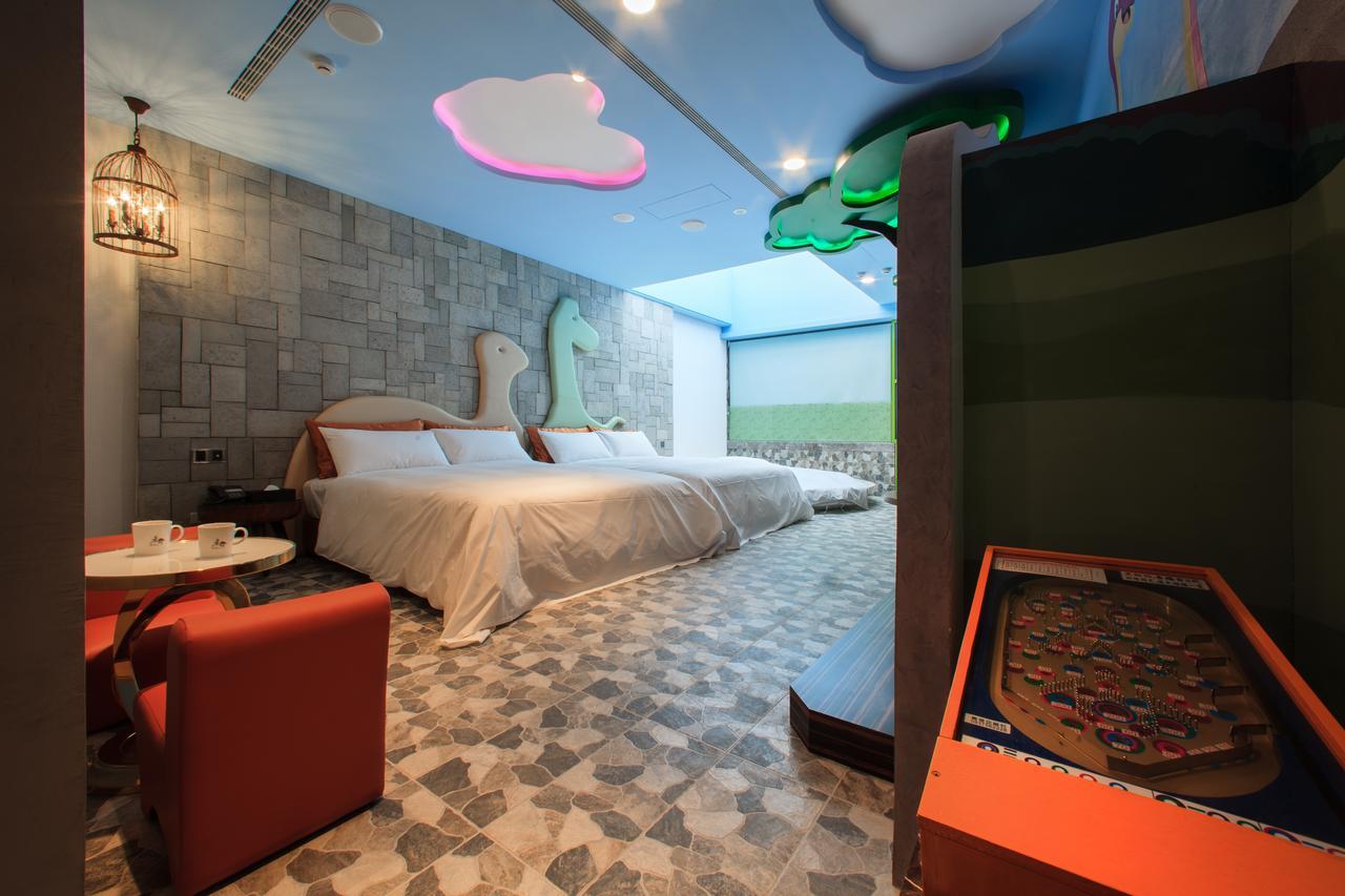 Chen He Spa Motel Lộc Cảng Ngoại thất bức ảnh